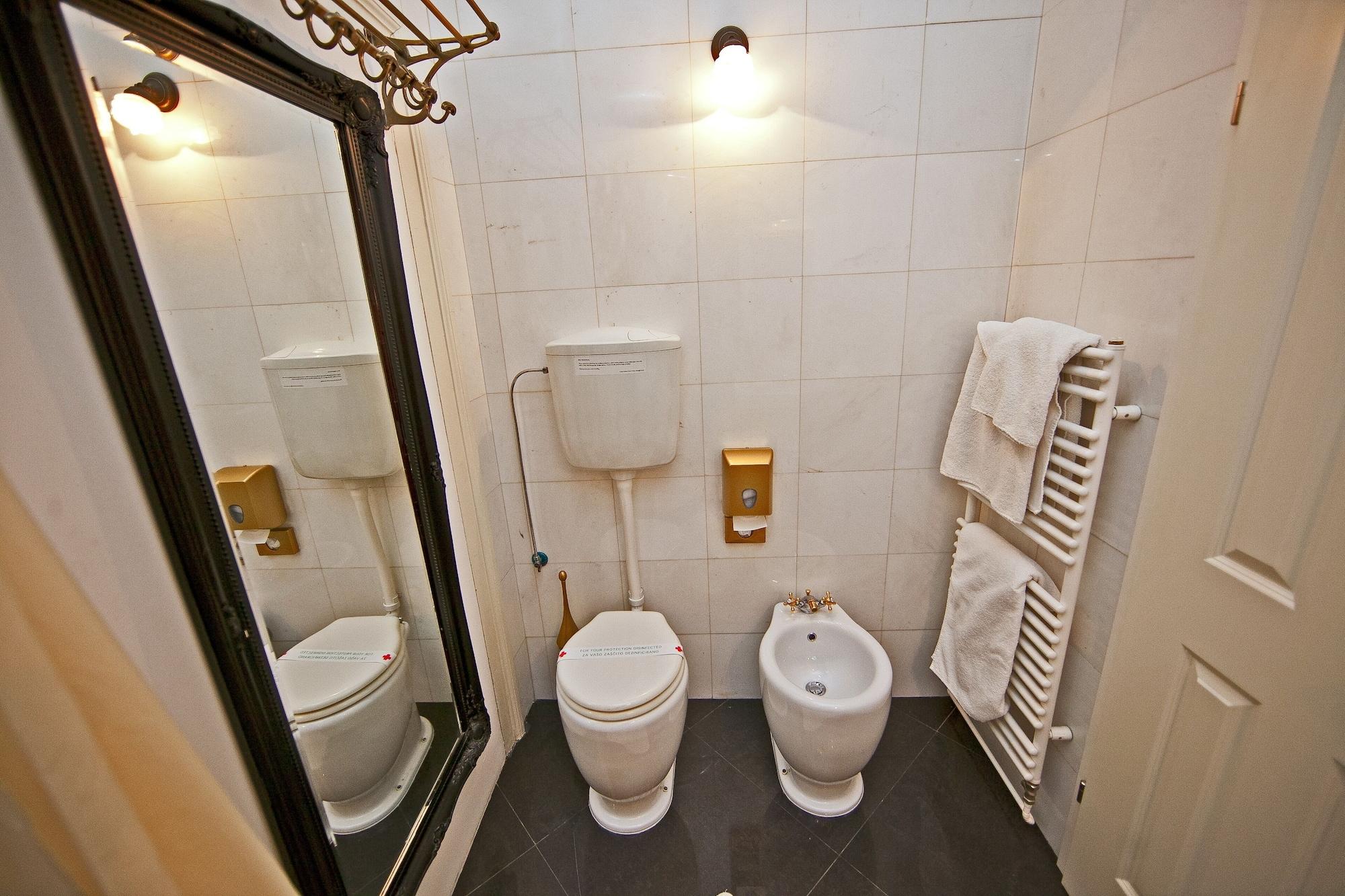 Antiq Palace - Historic Of Europe 4*